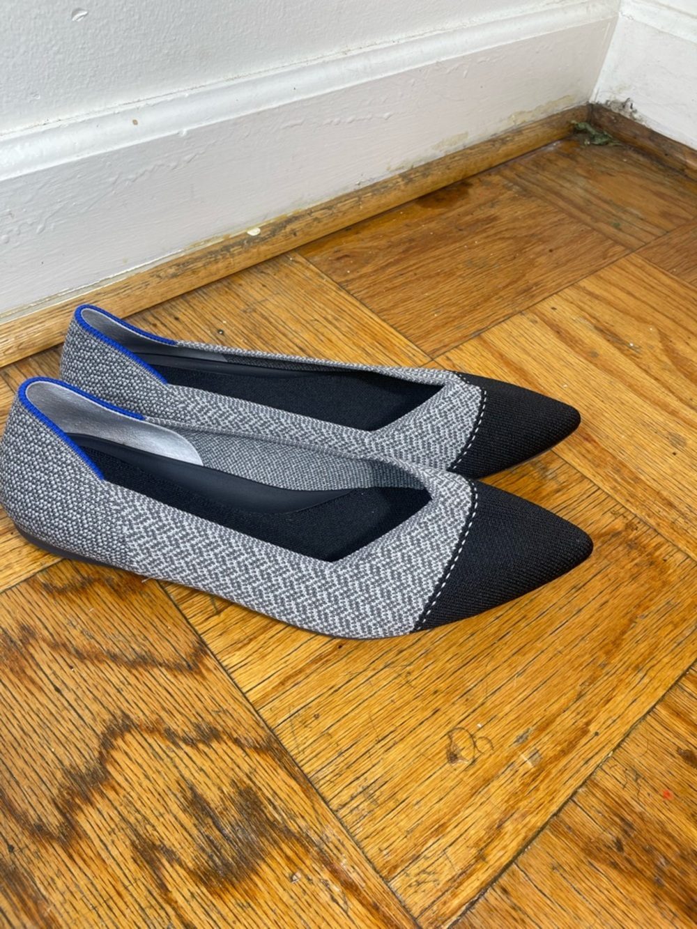 Rothy's Pointed-Toe Knit print Flats in Black and Gray with Blue Trim